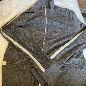 vuori grey zip up jacket